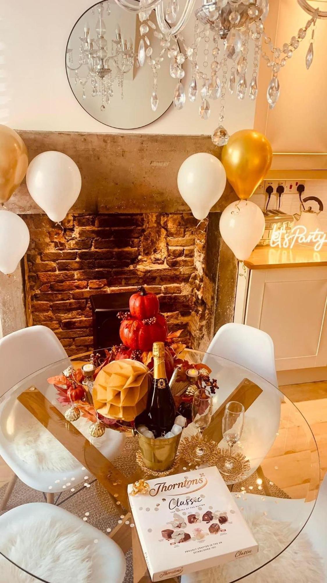 The Tenth House, Grade II Listed Georgian Town House, Wirksworth, Derbyshire, Peak District Cottage, Sleeps 4 Εξωτερικό φωτογραφία